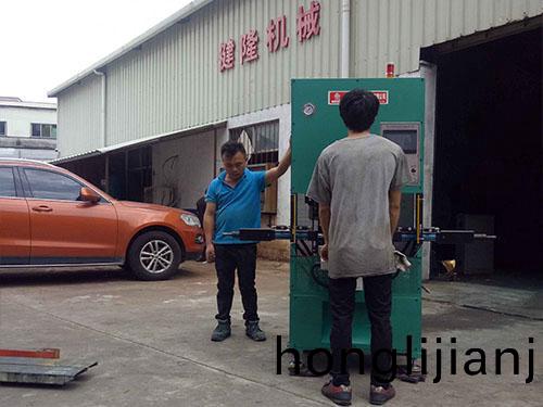 生産(chan)車間(jian)