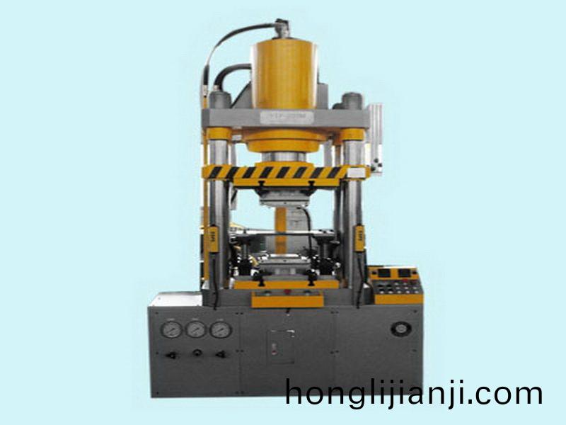 四(si)柱(zhu)油(you)壓(ya)機