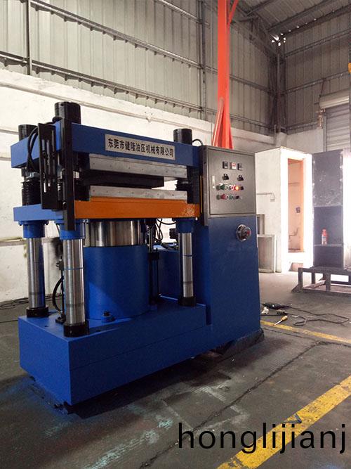 東(dong)莞油壓(ya)機廠傢(jia)