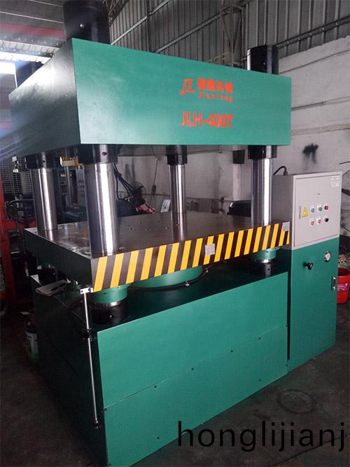 拼圖油(you)壓(ya)機(ji)