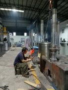 生(sheng)産(chan)車(che)間(jian)