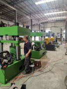 生産(chan)車間(jian)